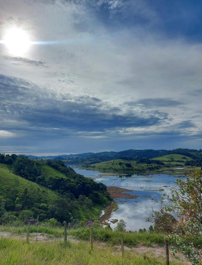 Sitio Frente A Barragem Villa Salesópolis Kültér fotó