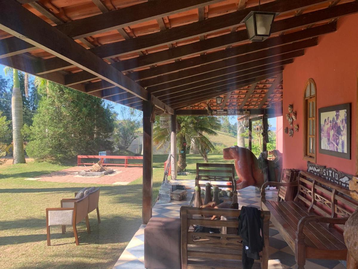 Sitio Frente A Barragem Villa Salesópolis Kültér fotó